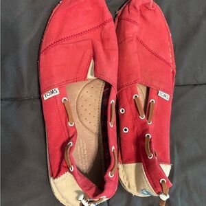 TOMS Crimson Canvas Casual Slip-Ons